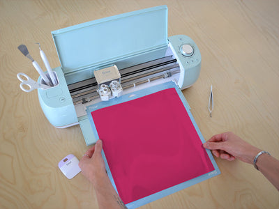 Oracal 951 Cyclamen Cricut Compatible Vinyl