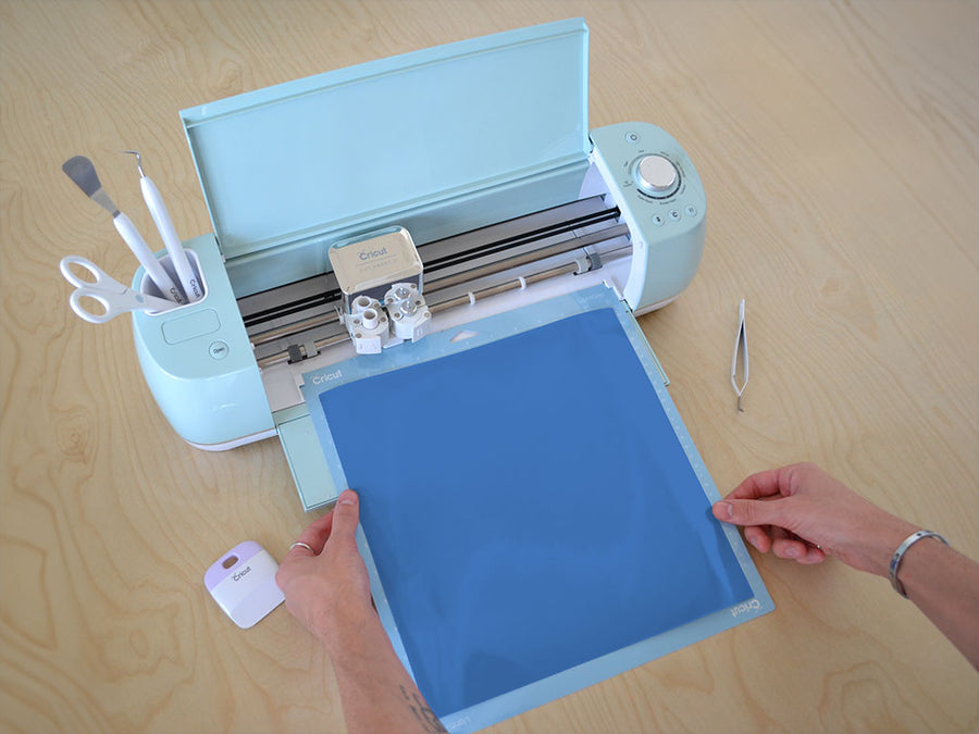 Oracal 951 Glacier Blue Cricut Compatible Vinyl