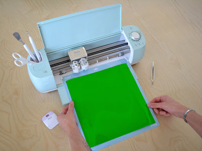 Oracal 951 Grass Green Cricut Compatible Vinyl