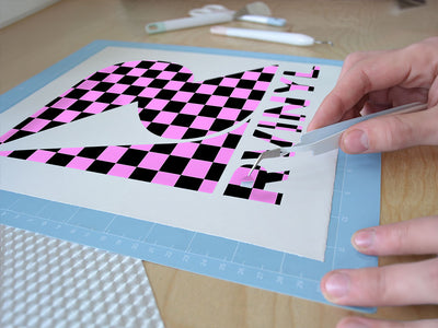 pink checkered Easy Weed Craft Vinyl