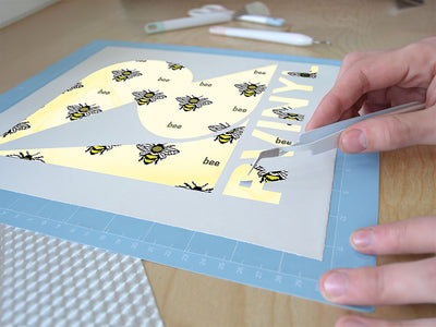 pixeled hive bug Easy Weed Craft Vinyl