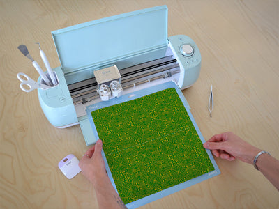 Small Clover Technology Vinyl Film Pattern Size 12 inch Scale~Rwraps Small Clover Technology Sizing Chart~3