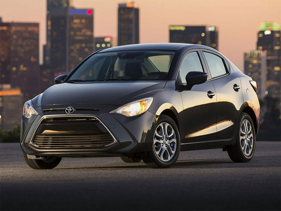toyota yaris 2015-2018 (ia) 3M Headlight Protection Film