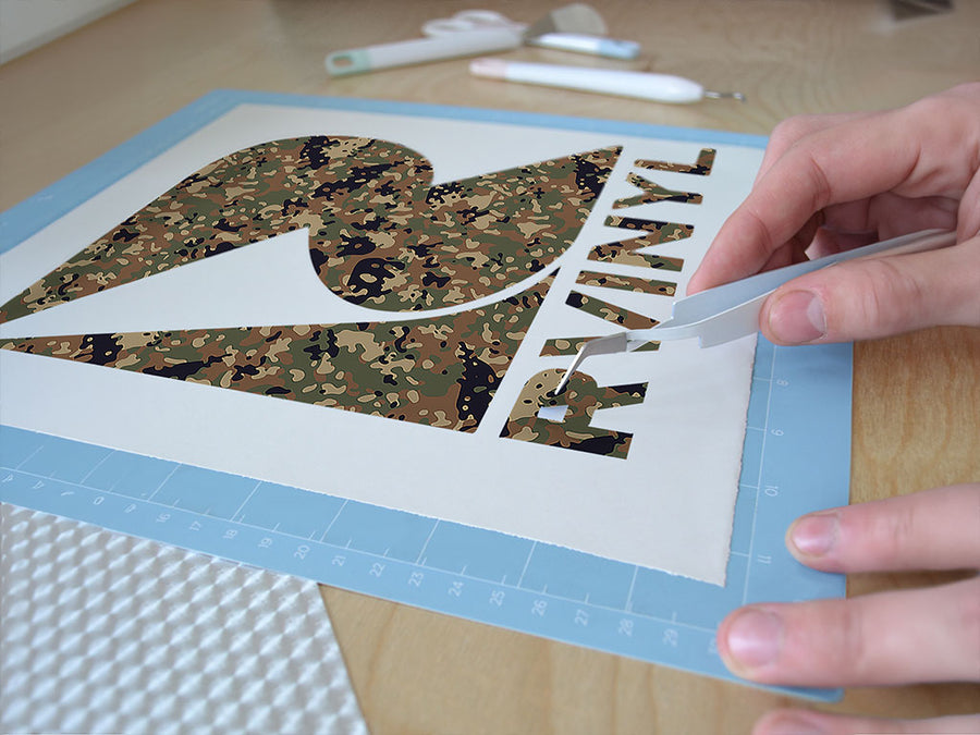 uniform flecktarn camouflage Easy Weed Craft Vinyl