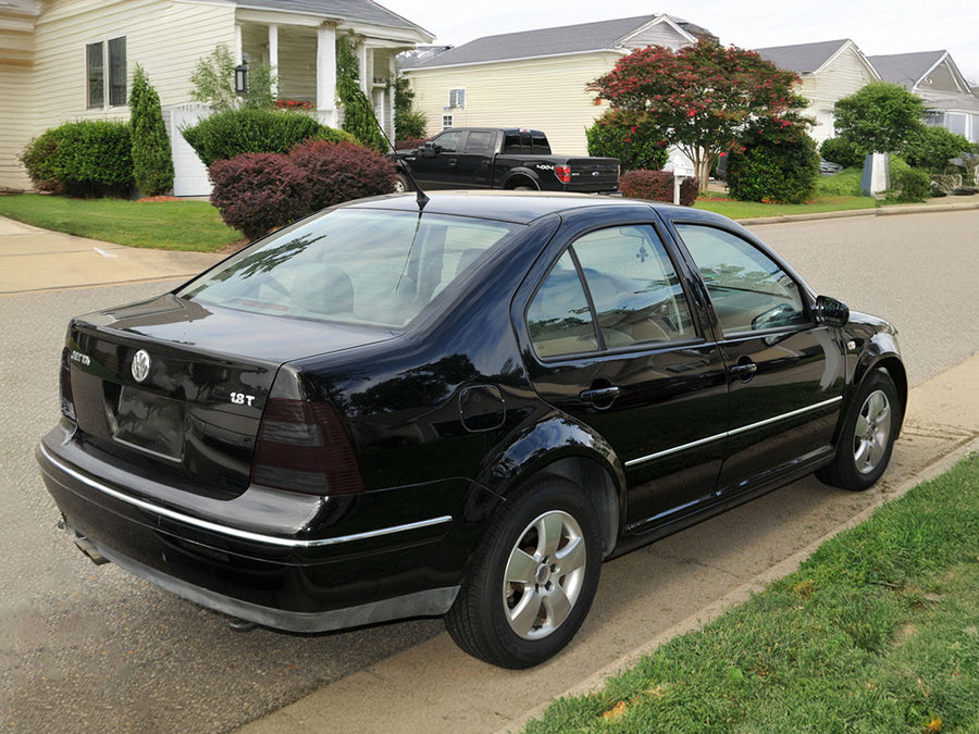 jetta (sedan) Blackout Tail Light TInt~1~0