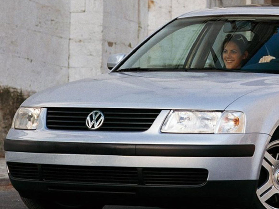 Rshield™ Volkswagen Passat 1995-1997 Headlight Protection Film