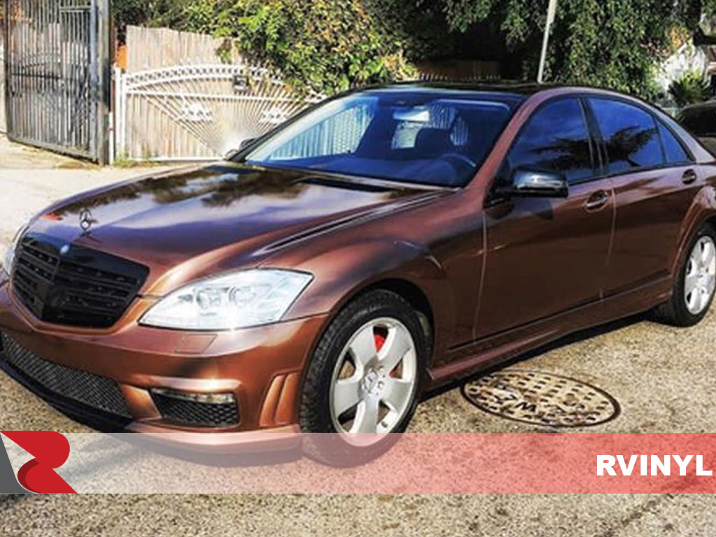 Avery Gloss Metallic Brown Supreme Wrapping film on a Mercedes-Benz