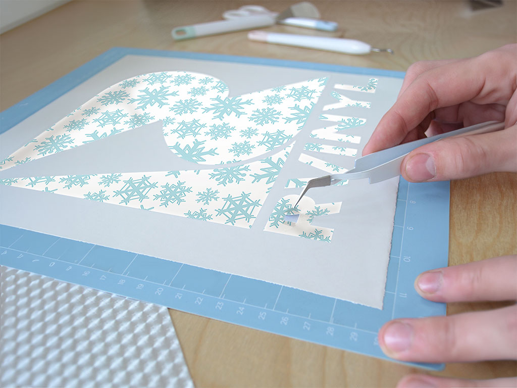 White Winter Snowflake Easy Weed Craft Vinyl