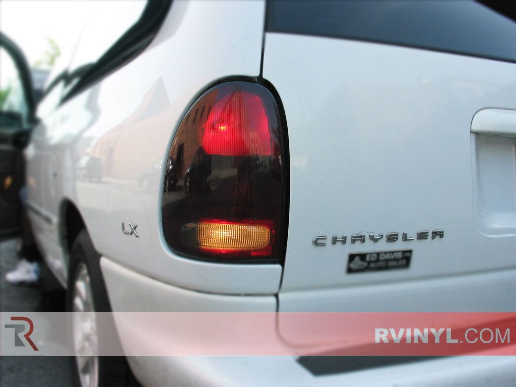 Chrysler Town and Country 2004-2007 Custom Tail Lights