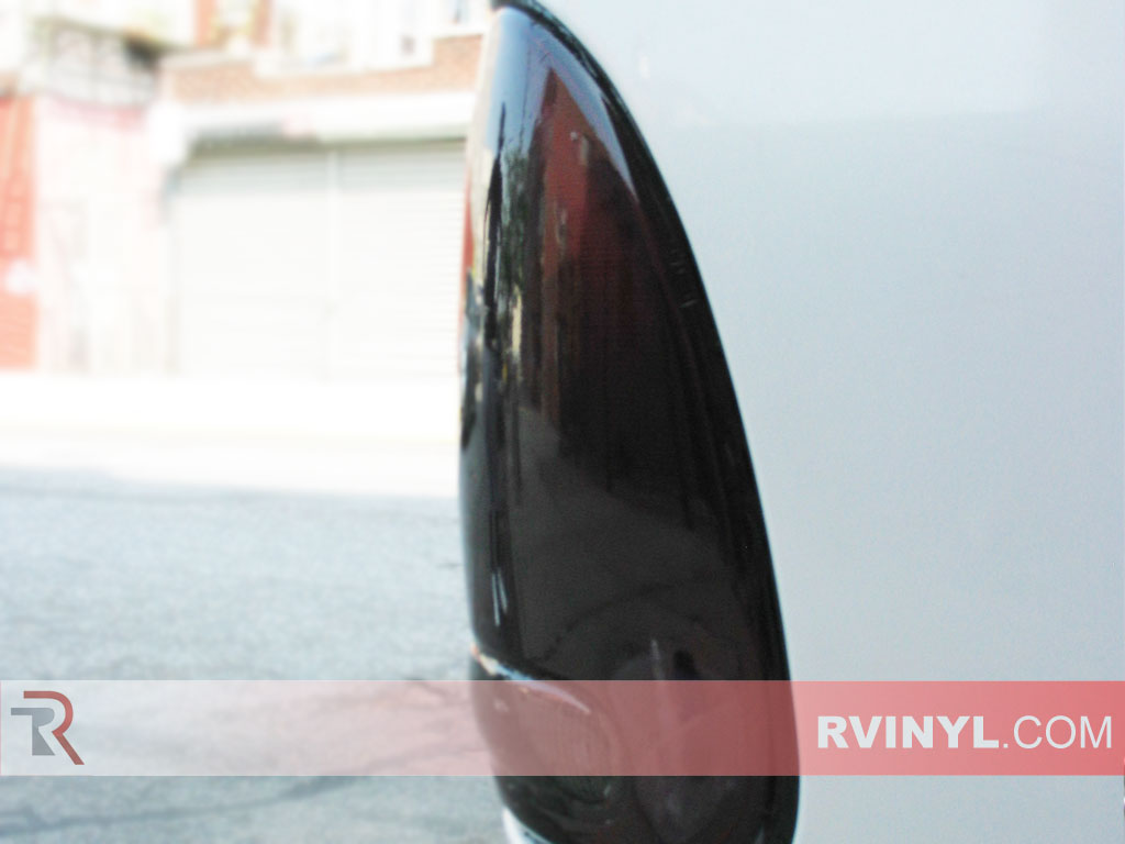 Chrysler Town and Country 2004-2007 Precut Tail Lamp Tint