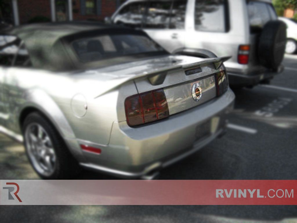 Ford Mustang 2005-2009 Smoked Tail Lights
